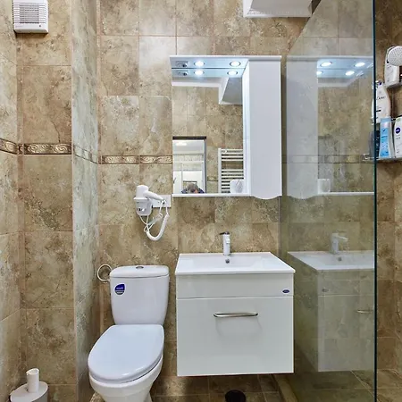 Deny's Stefan Apartment
